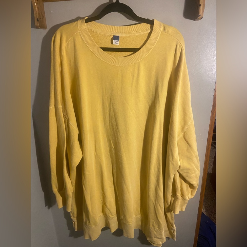 Long tunic type sweatshirt